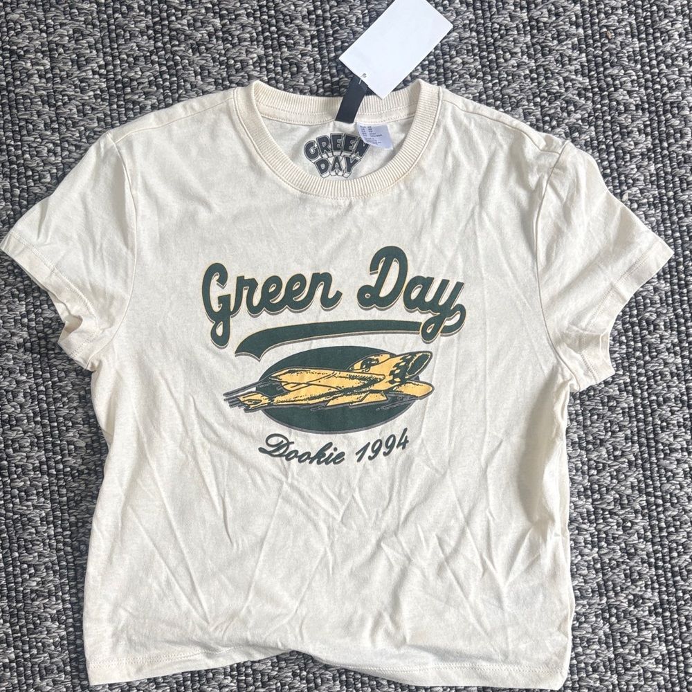 Divided Cream Graphic Tee - Short Sleeve